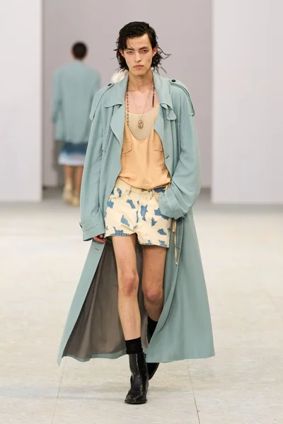 Look 26